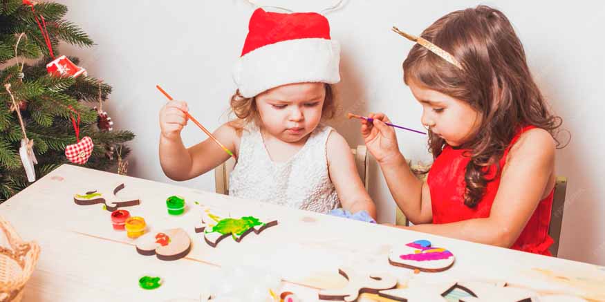 DIY Christmas Decorations Preschoolers Can Make